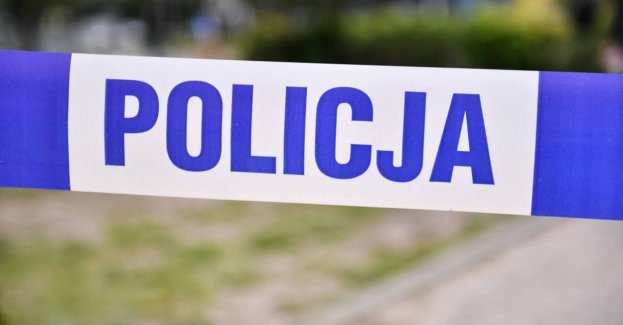 Ciała mężczyzny i 6-letniej dziewczynki odkryto w mieszkaniu w Redzie