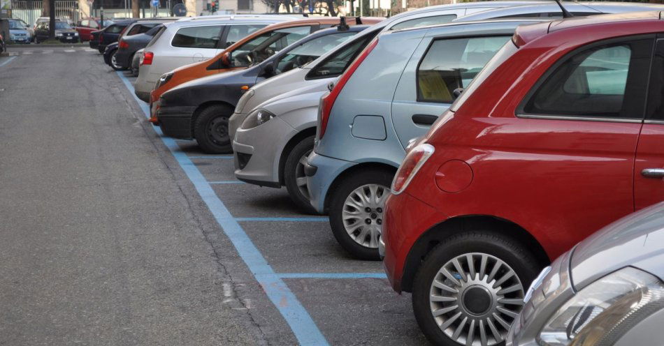 zdjęcie: Od 1 lutego podrożeją opłaty za miejskie parkingi w Bielsku-Białej / v7330105