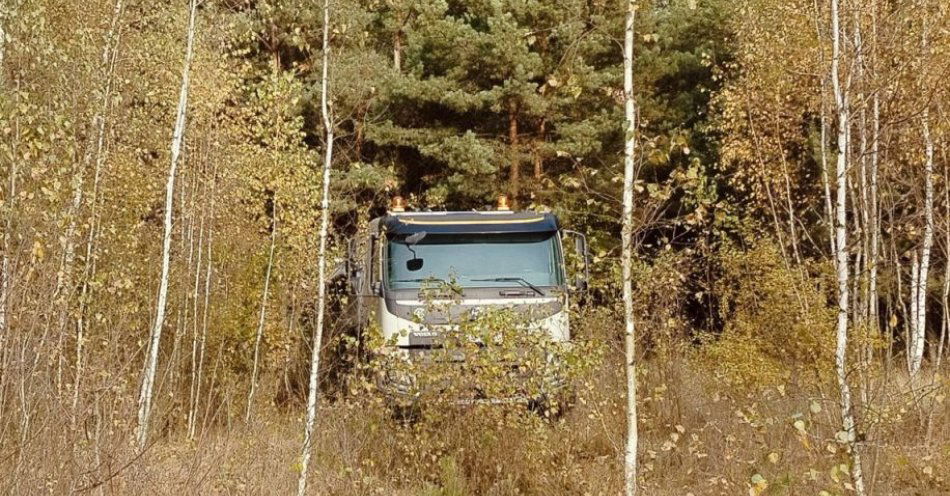 zdjęcie: Ujęto sprawców kradzieży dwóch aut i sprzętu o wartości 330 tys. zł / fot. KPP Łęczna