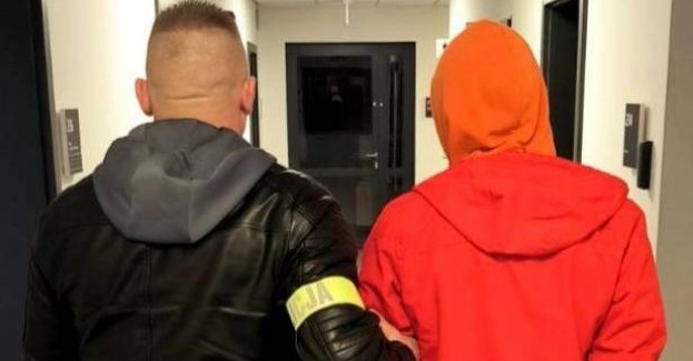 Kradzież samochodu i szybkie zatrzymanie sprawcy.