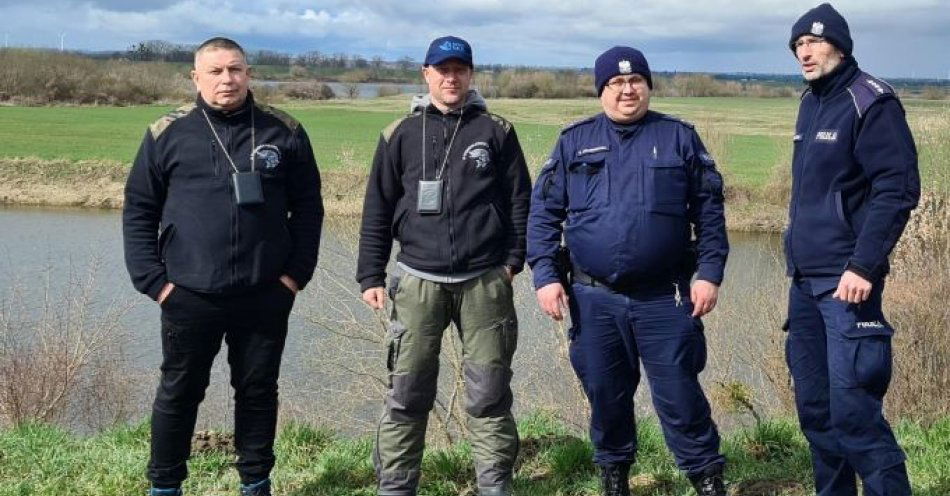 zdjęcie: Wspólne patrole policji i straży rybackiej / fot. KPP w Sztumie