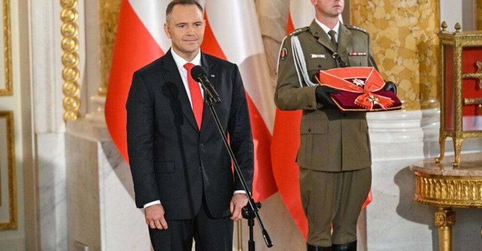 zdjęcie: Prezydent Nawrocki objął symboliczne zwierzchnictwo nad Orderem Orła Białego i Orderem Odrodzenia Polski / fot. PAP