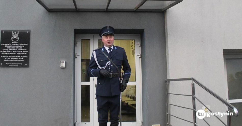 zdjęcie: Tłumy zwiedzających podczas Nocy Muzeów w Komendzie Powiatowej Policji w Gostyninie / fot. KPP w Gostyninie