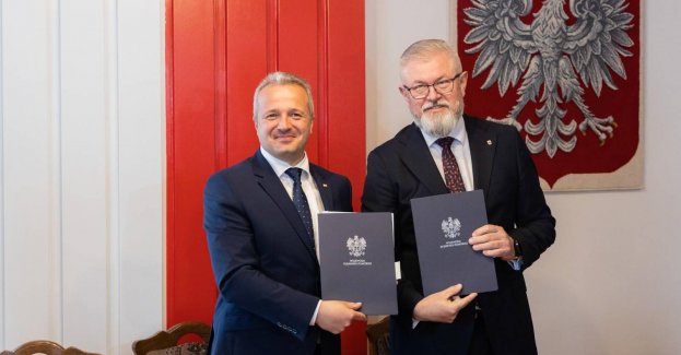 Rządowe wsparcie dla gminy barcin - podpisanie umowy na realizację inwestycji z rządowego funduszu rozwoju dróg