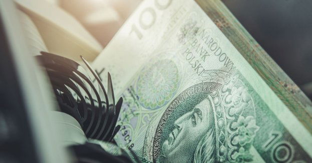 Stracił ponad pół miliona zł na inwestycjach w internecie