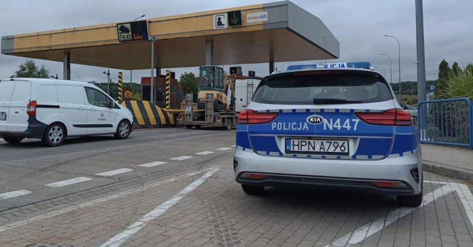 zdjęcie: Bezpieczna autostrada - Twoje życie, Twoja odpowiedzialność. / fot. KPP w Tczewie