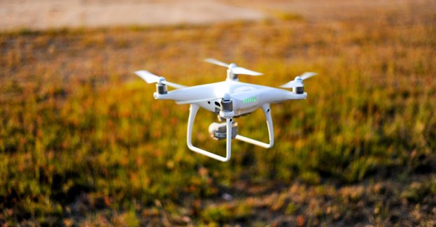 Zniesiono zakaz lotów dronami nad Odrą