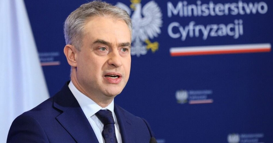 zdjęcie: Gawkowski: prezydent nie odpowiedział na wniosek o spotkanie ws. ustawy o bezpieczeństwie w sieci / Warszawa, 16.04.2026. Wicepremier, minister cyfryzacji Krzysztof Gawkowski podczas konferencji prasowej w siedzibie Ministerstwa Cyfryzacji w Warszawie, 16 bm. Tematem spotkania był 