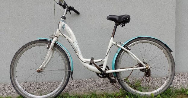 Policja poszukuje właściciela skradzionego roweru