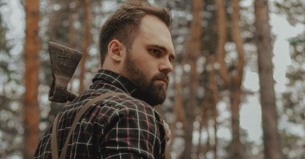 39-latek usiłować zabić tasakiem sąsiada; został aresztowany