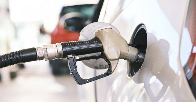 Prokuratura wszczęła śledztwo ws. podejrzenia zaniżania cen paliw przez Orlen