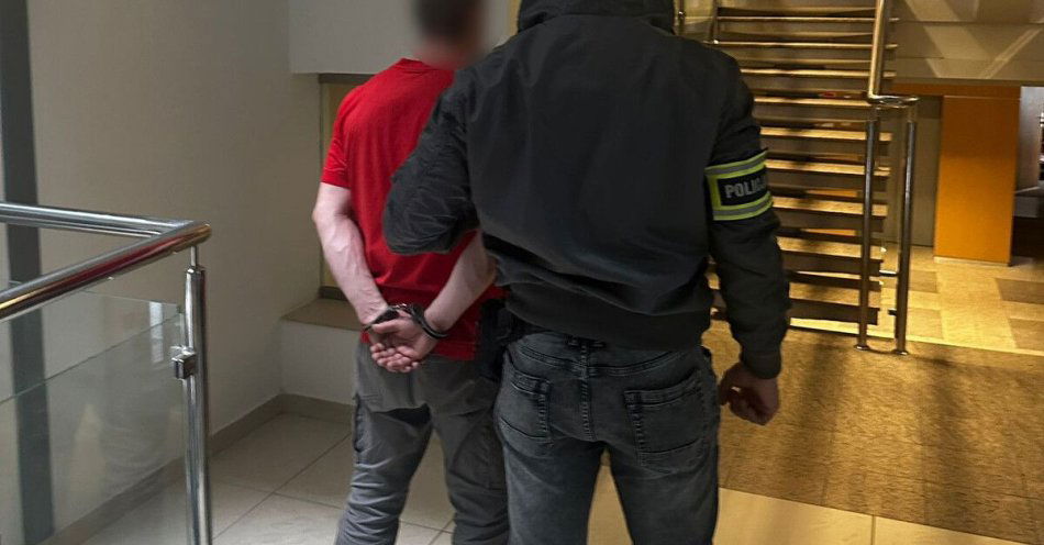 zdjęcie: Zatrzymany po raz kolejny za groźby wobec właściciela lokalu / fot. KMP w Piotrkowie Trybunalskim