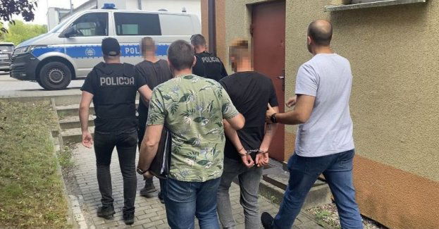 Sprawcy włamania do dyskontu zatrzymani
