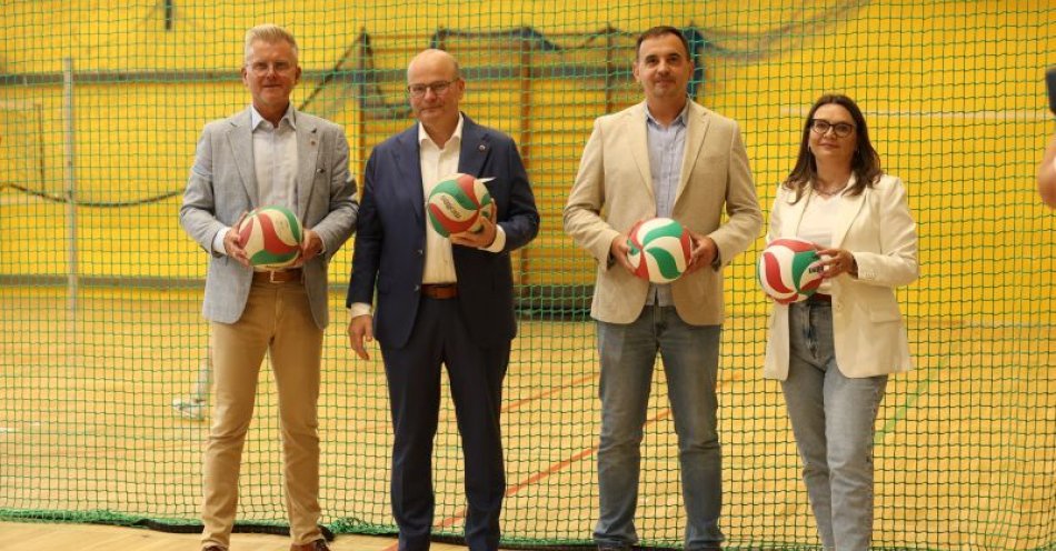 zdjęcie: Zakończono modernizację hali sportowej Klubu Sportowego Stal / fot. UM Grudziądz