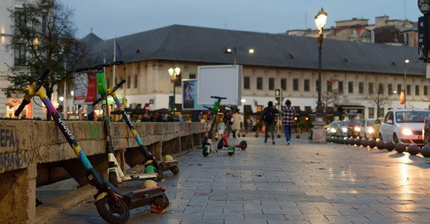 Jak poruszać się hulajnogą po mieście?