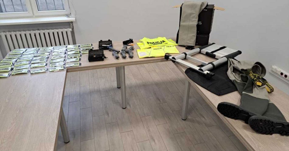 zdjęcie: W ramach Funduszu Wsparcia Policji został zakupiony nowy sprzęt / fot. KPP w Giżycku