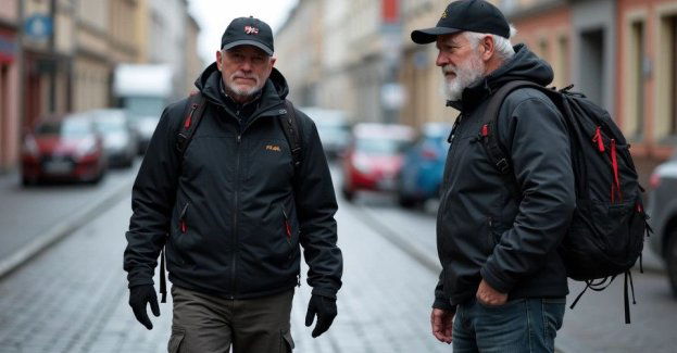 Rozpoznajesz sprawców kradzieży motoroweru w Bełchatowie?