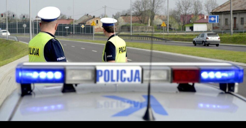 zdjęcie: W majówkę na drogach więcej policyjnych patroli; wyjadą m.in. policjanci z grup SPEED / fot. PAP