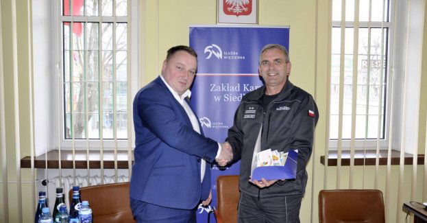 ZK Siedlce wzorem lat ubiegłych śle Wielkanocne Kartki do Kombatantów