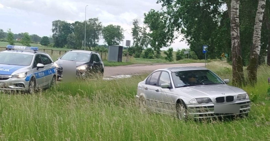 zdjęcie: Pościg za kierowcą, który miał dożywotni zakaz prowadzenia pojazdów oraz był pod działaniem amfetaminy / fot. KPP w Wałczu