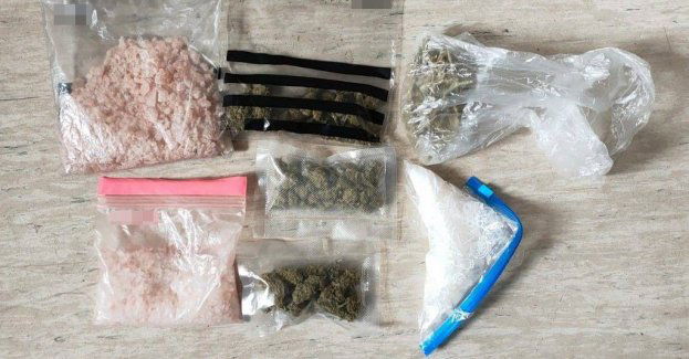 Bydgoscy policjanci przejęli ponad pół kilograma narkotyków