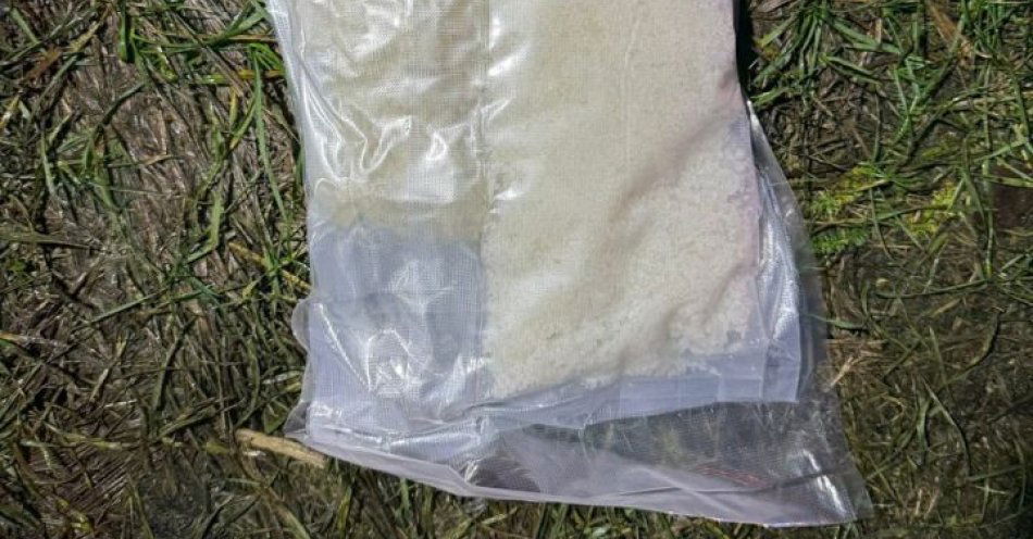zdjęcie: Kierowca Audi zatrzymany z prawie 650 g narkotyków / fot. KPP Gostyń