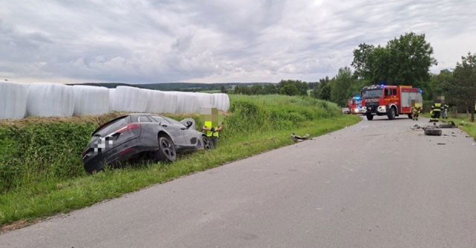 zdjęcie: Wypadek w miejscowości Majdan Grabina / fot. KPP Kraśnik