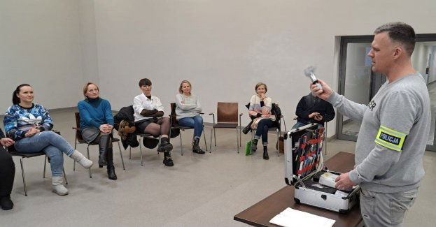 Zakończenie warsztatów z samoobrony pn. ,,MAM BEZPIECZNĄ MOC”