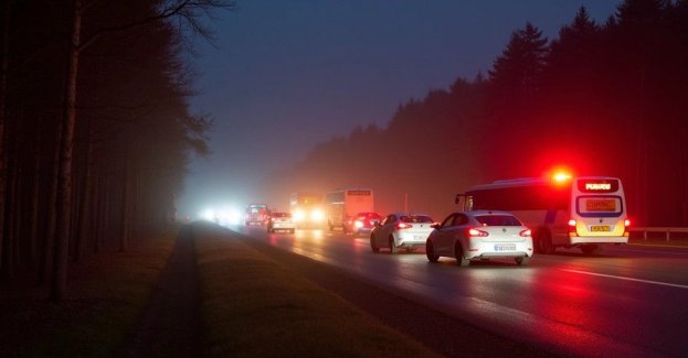 Zamieszki na S8: zarzuty i kolejne zatrzymania kibiców