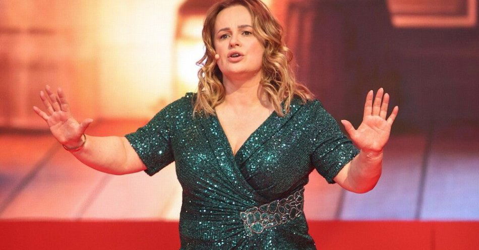 zdjęcie: Pogrzeb Joanny Kołaczkowskiej na Cmentarzu Wojskowym na Powązkach - 28 lipca / fot. PAP