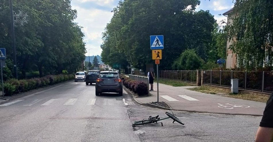 zdjęcie: Potrącenie 80-letniej rowerzystki w Zwierzyńcu / fot. KMP Zamość