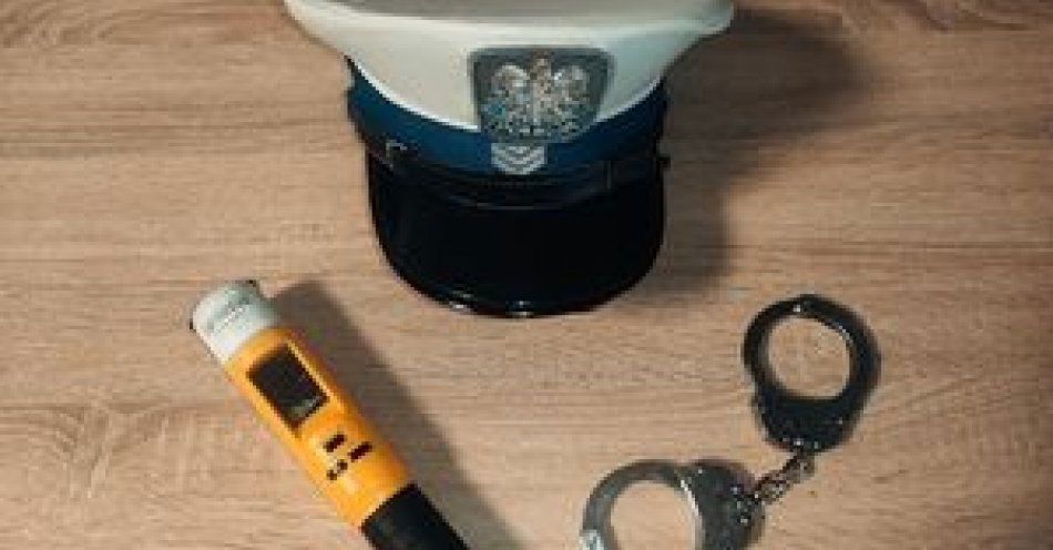 zdjęcie: Spowodował kolizję, był pod wpływem alkoholu i chciał uciec. Ujęli go świadkowie zdarzenia / fot. KMP w Radomiu