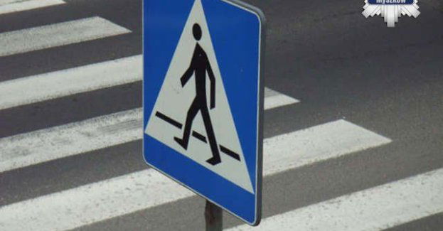 Potrącenie na pasach w Myszkowie. Policja apeluje o ostrożność