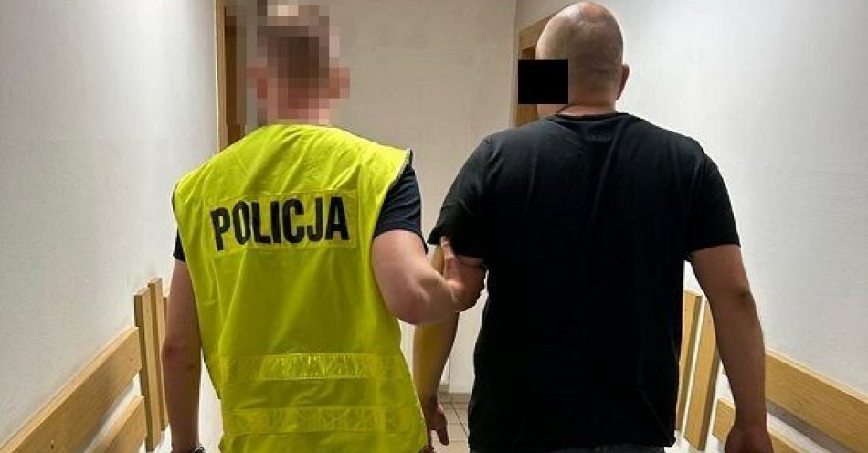 zdjęcie: Skradzione przedmioty chciał wywieźć w wózku dziecięcym... Zarzuty usłyszał w warunkach recydywy / fot. KMP Biała Podlaska