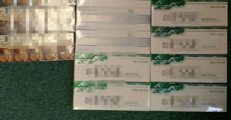 zdjęcie: Policja zabezpieczyła ponad 4600 papierosów bez akcyzy / fot. KPP w Legionowie Zabezpieczone papierosy