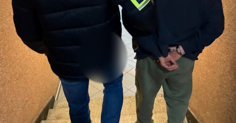 zdjęcie: 36 letni kierowca w BMW zatrzymany mimo sądowego zakazu / fot. KPP Czarnków Kolejny kierowca z zakazem zatrzymany przez drogówkę