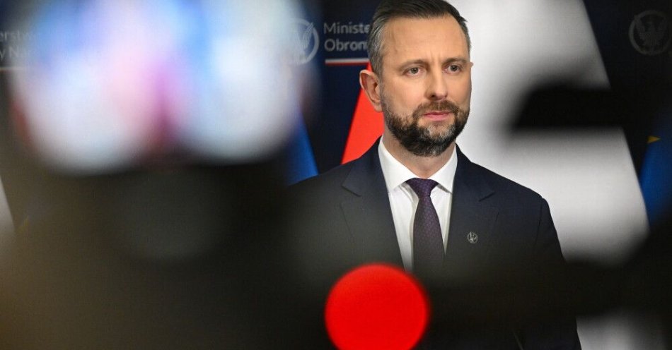 zdjęcie: Szef MON: służby analizują rozwój wydarzeń po nocnych atakach sił USA w stolicy Wenezueli / Warszawa, 29.12.2025. Wicepremier, minister obrony narodowej Władysław Kosiniak-Kamysz podczas konferencji prasowej w siedzibie MON w Warszawie, 29 bm. (sko) PAP/Radek Pietruszka