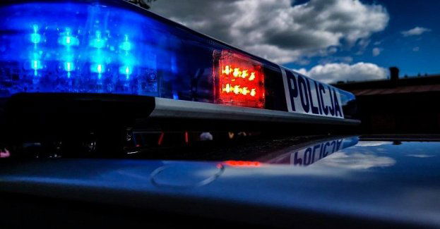 Uciekał, jechał mimo zakazu, a pasażer okazał się poszukiwany