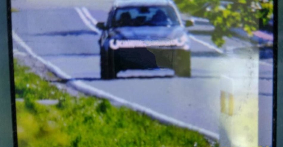zdjęcie: Kierujący BMW miał na liczniku 112 km/h w terenie zabudowanym / fot. KPP w Piszu