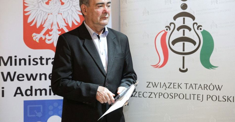 zdjęcie: Prezesem Związku Tatarów RP na kolejną kadencję został Jan Adamowicz / Wasilków, 25.08.2018. Prezes Rady Centralnej Związku Tatarów RP Jan Adamowicz podczas międzynarodowej konferencji 