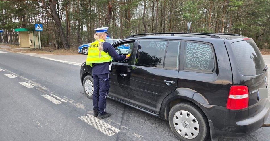 zdjęcie: Ostrołęka: trzech pijanych kierowców i jedna kierująca na amfetaminie / fot. KMP w Ostrołęce