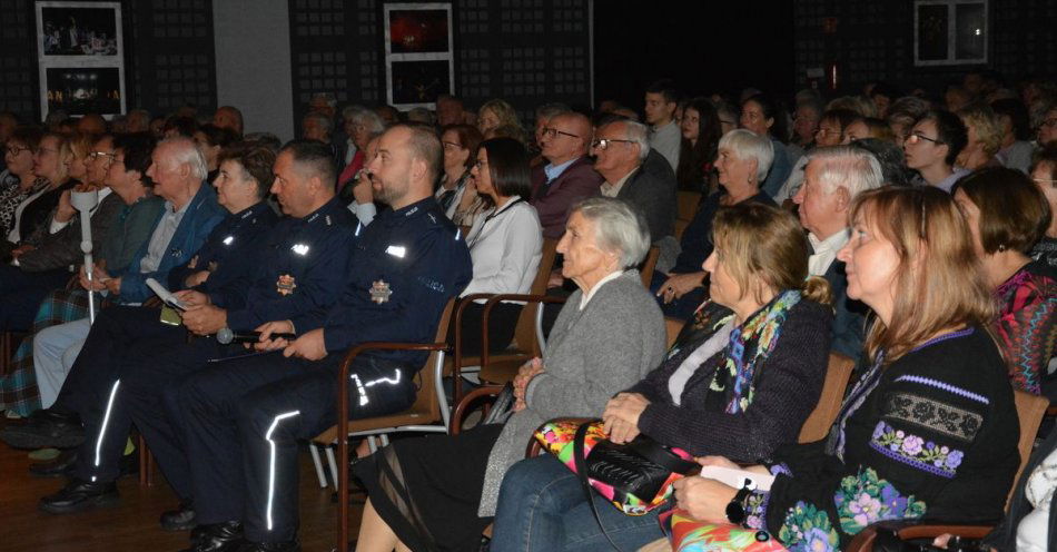 zdjęcie: Poznań - Strzy(e)ż się Seniorze / fot. KMP w Poznaniu