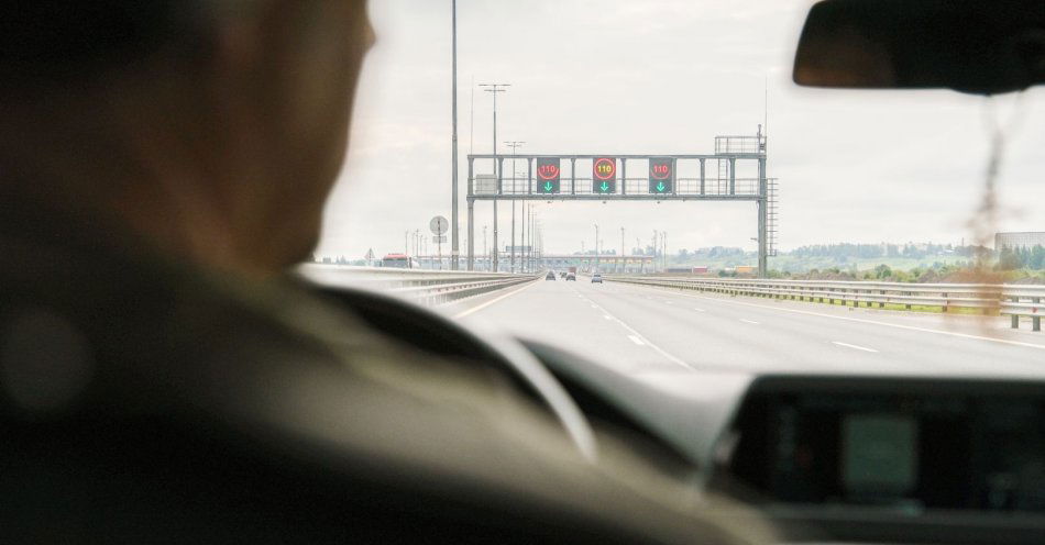 zdjęcie: Kontrole prędkości w Jastrzębiu-Zdroju. 27 wykroczeń w jeden dzień / v73132070