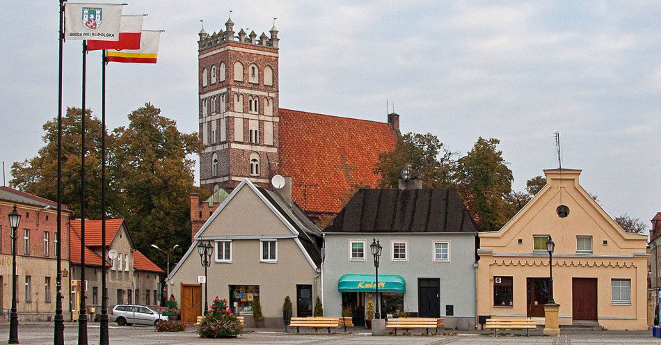 zdjęcie: Środa Wielkopolska i urok Równiny Wrzesińskiej / By Bartłomiej Król - Zasób Urzędu Miejskiego w Środzie Wielkopolskiej, via Wikimedia Commons