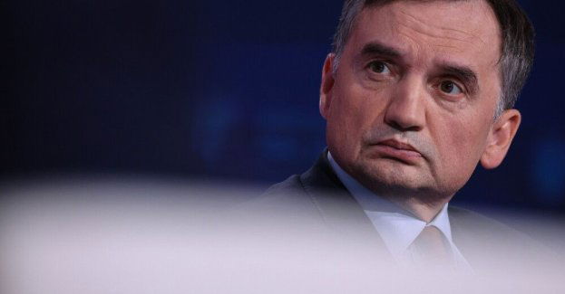 Ziobro dla PAP: wierzę, że podczas węgierskich wyborów zwycięży miłość do kraju, a nie „unijnego mirażu”