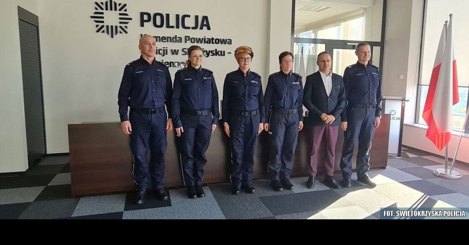 zdjęcie: Sto lat kobiet w Policji w Skarżysku-Kamiennej / fot. KPP Skarżysko-Kamienna