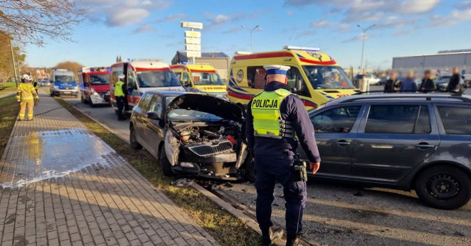 zdjęcie: Groźna kolizja w centrum miasta / fot. KPP w Świeciu