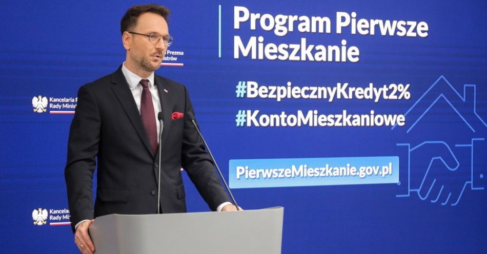 zdjęcie: 100 tys. osób jest w stanie skorzystać z programu Pierwsze Mieszkanie / fot. PAP