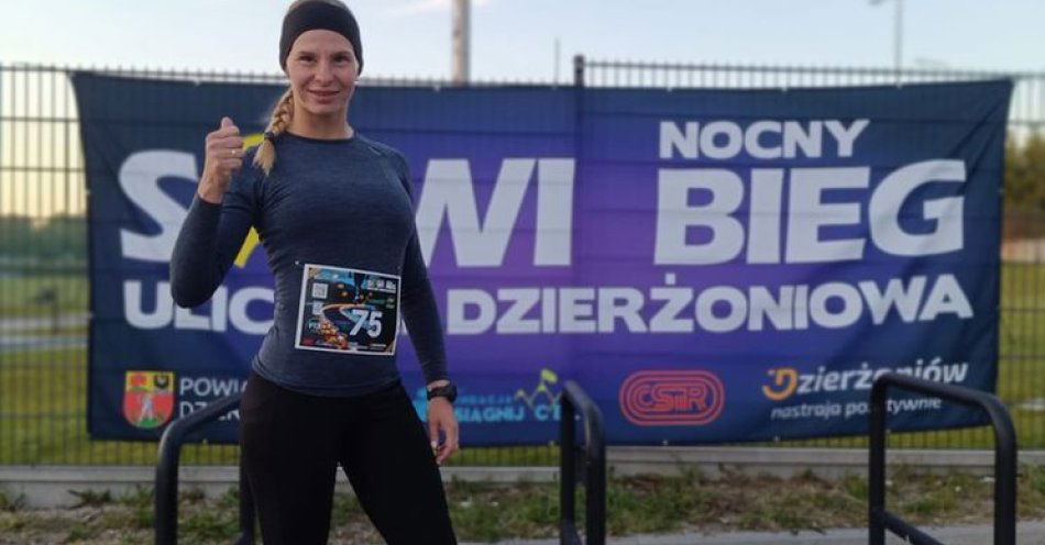 zdjęcie: Funkcjonariusze z Dzierżoniowa wzięli udział w Sowi Bieg 2025 / fot. KPP w Dzierżonowie