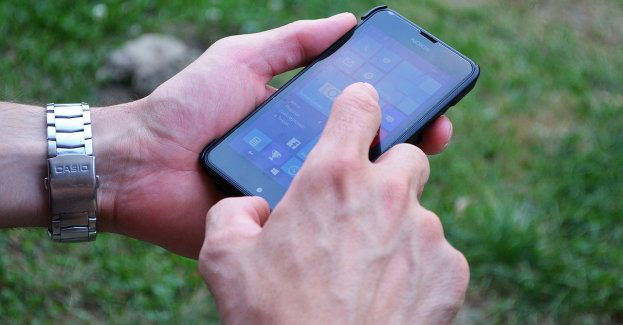 Pani córka spowodowała wypadek….- TO NIE DZWONI POLICJA „ Musi Pani wpłacić pieniądze na kaucję…”- POLICJANT, PROKURATOR, PRACOWNIK SĄDU NIE ODBIERA